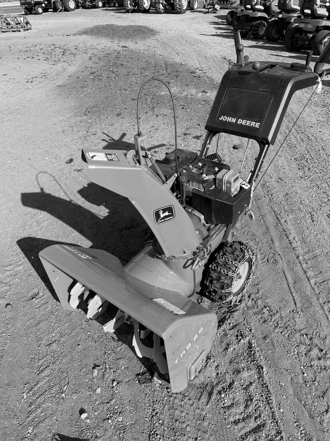 cover pic of the John Deere Snowblower in grey